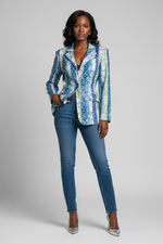 Load image into Gallery viewer, Sequined blazer with jeans on African American model
