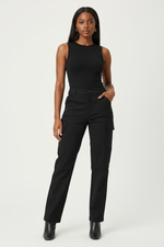 Load image into Gallery viewer, Stretch Cargo - Black Female Model
